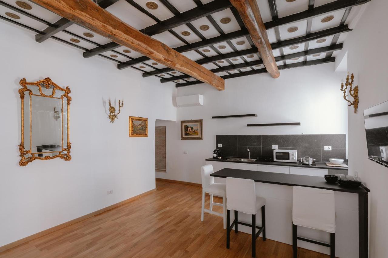 Charming Frattina - 2 Bathrooms New Apartment — Photos 2